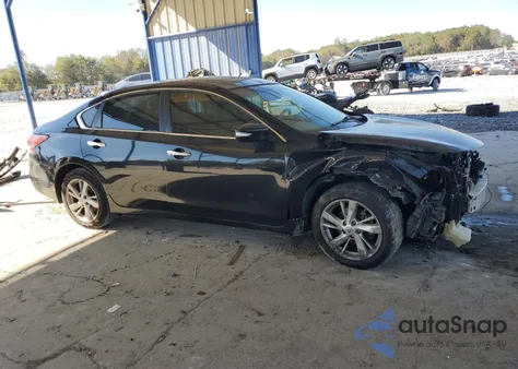 2014 Niss Altima 2.5 из США, поврежденный, VIN 1N4AL3AP5EN253128